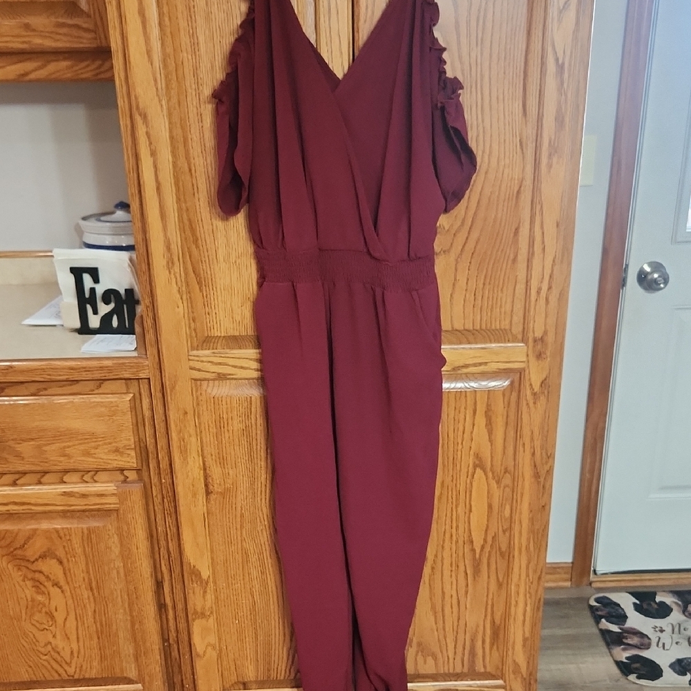 Elegant Burgundy Jumpsuit with Ruffle Sleeves